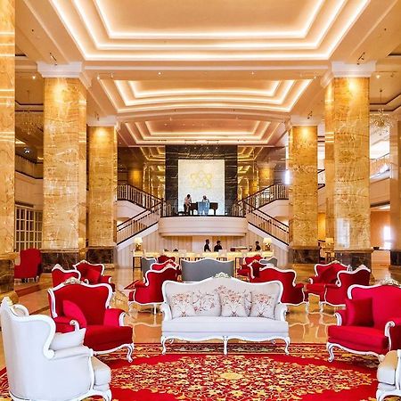 Adimulia Hotel Μεντάν Εξωτερικό φωτογραφία