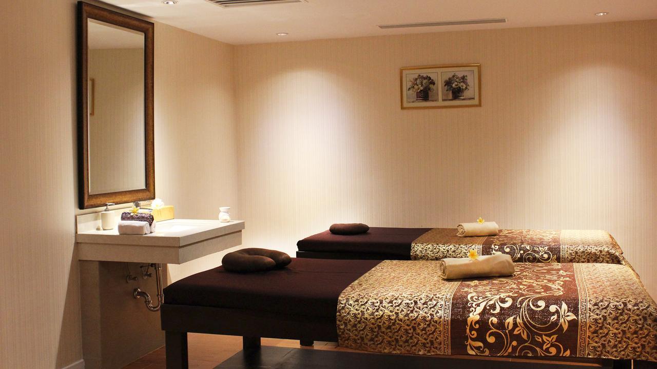 Adimulia Hotel Μεντάν Εξωτερικό φωτογραφία